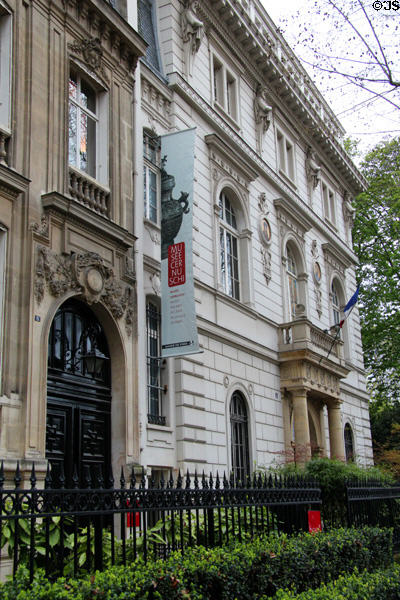 Henri Cernuschi Museum (1875) (7 ave Vélasquez) mansion designed for his Oriental art collection. Paris, France.