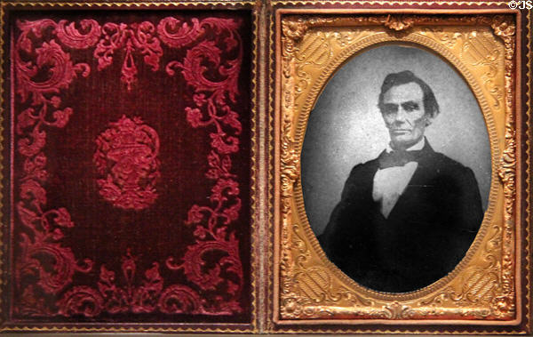 Abraham Lincoln photo (1858) by William Judkins Thomson at National Portrait Gallery. Washington, DC.