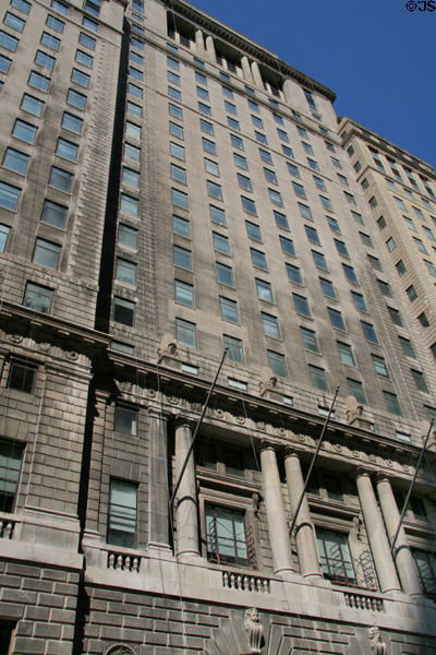 Cunard Building (1921) (25 Broadway). New York, NY. Style: Renaissance. Architect: Benjamin Wistar Morris + Carrere & Hastings.