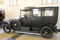 Winton Landaulet Limousine , made by Winton Motor Carriage Co. in Cleveland Ohio so named because many of the elements in this motor vehicle were designed to resemble a Landau carriage. Het Loo, Netherlands.